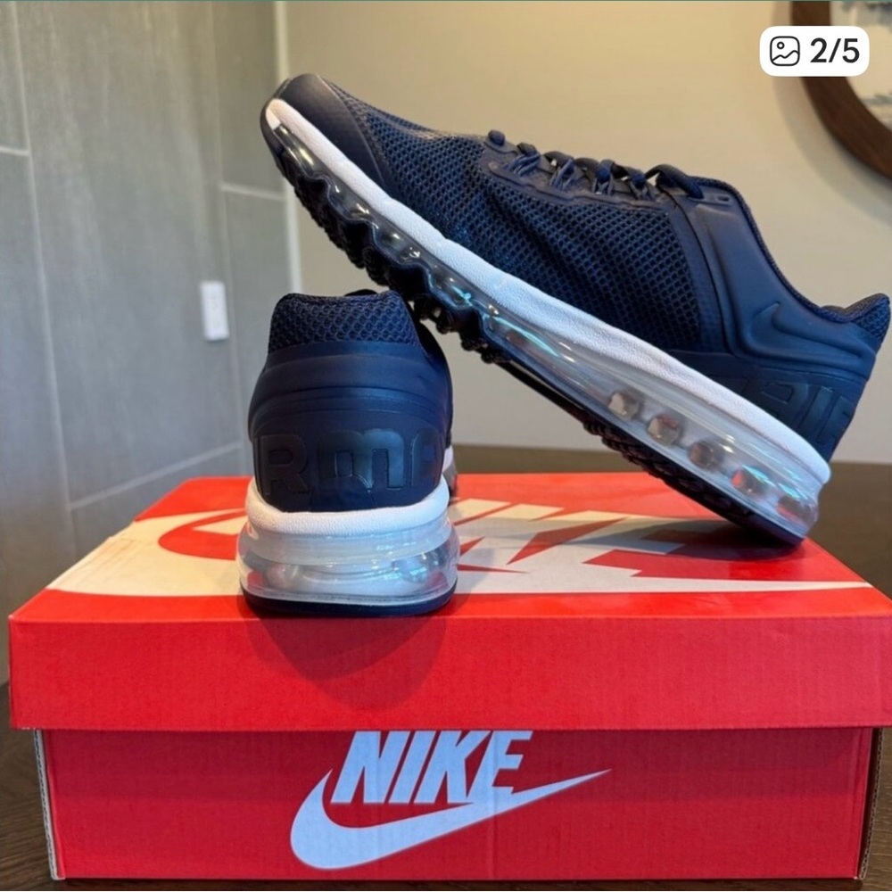 Nike Air Max 2013s - Picture 2 of 3